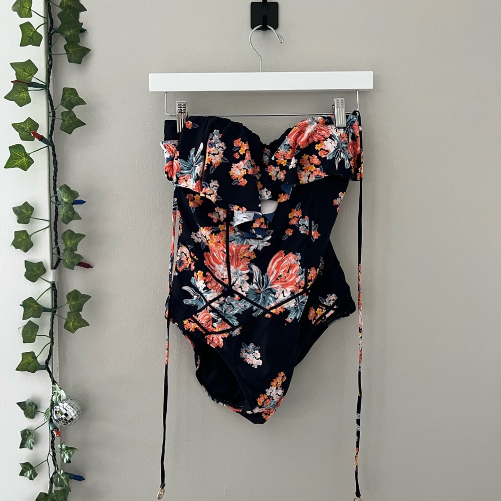 NEW Floral Swimsuit